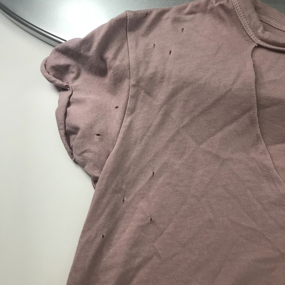 American Eagle- Distressed v-neck cut out top - Picture 3 of 4